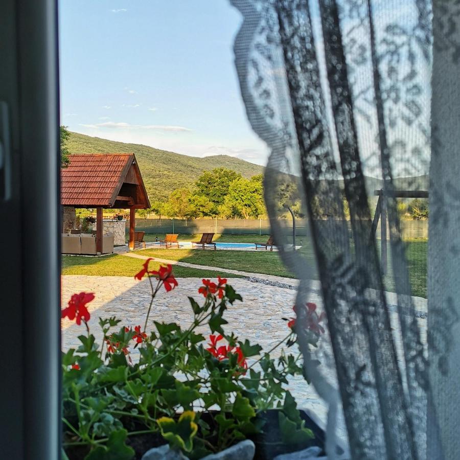 Holiday Home Bulog Sinac Exteriér fotografie
