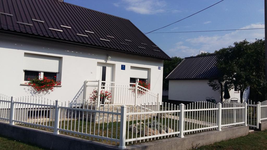 Holiday Home Bulog Sinac Exteriér fotografie