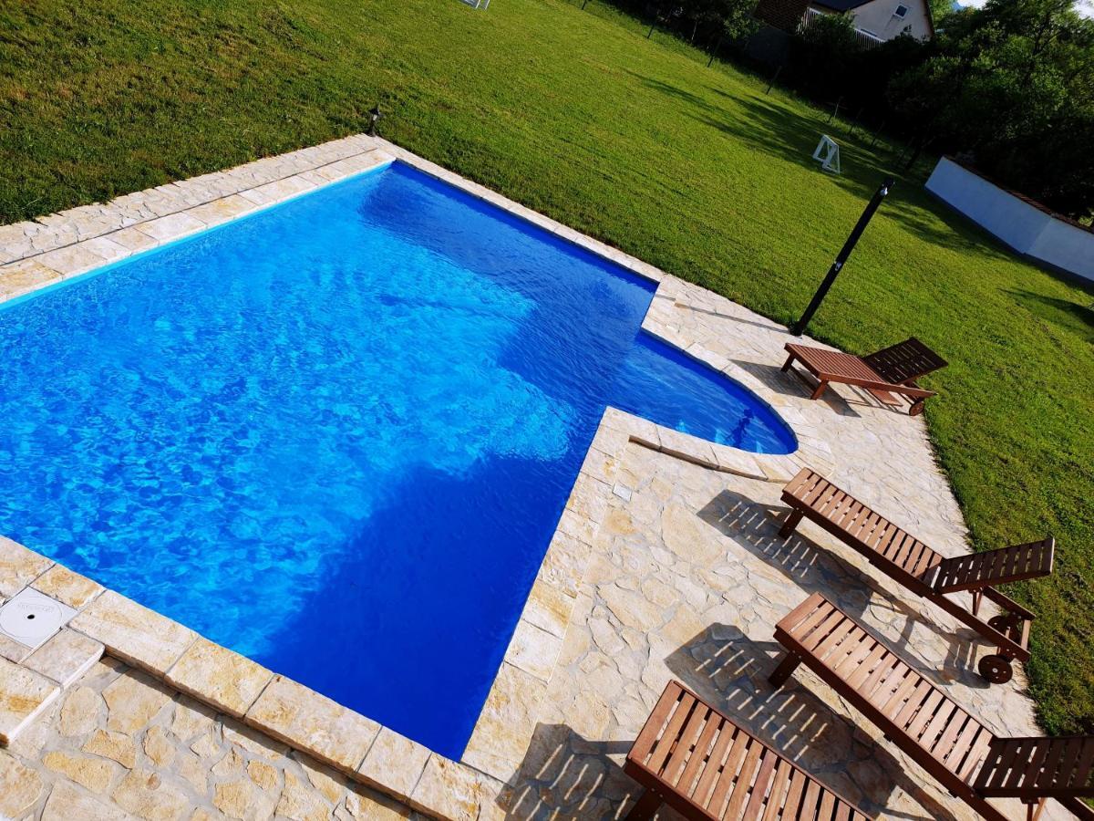 Holiday Home Bulog Sinac Exteriér fotografie